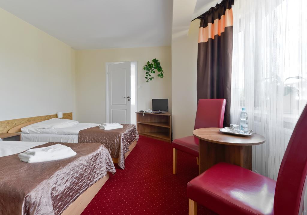 Hotel Harmonia à Biała Podlaska Extérieur photo