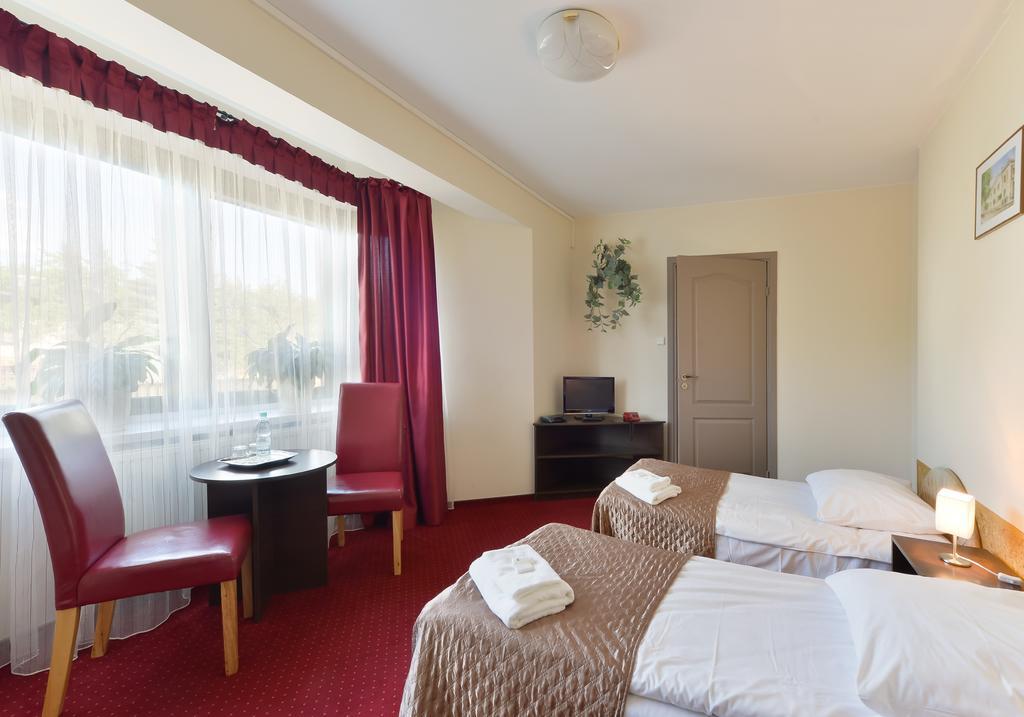 Hotel Harmonia à Biała Podlaska Extérieur photo