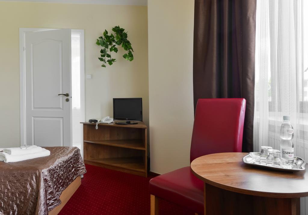 Hotel Harmonia à Biała Podlaska Extérieur photo
